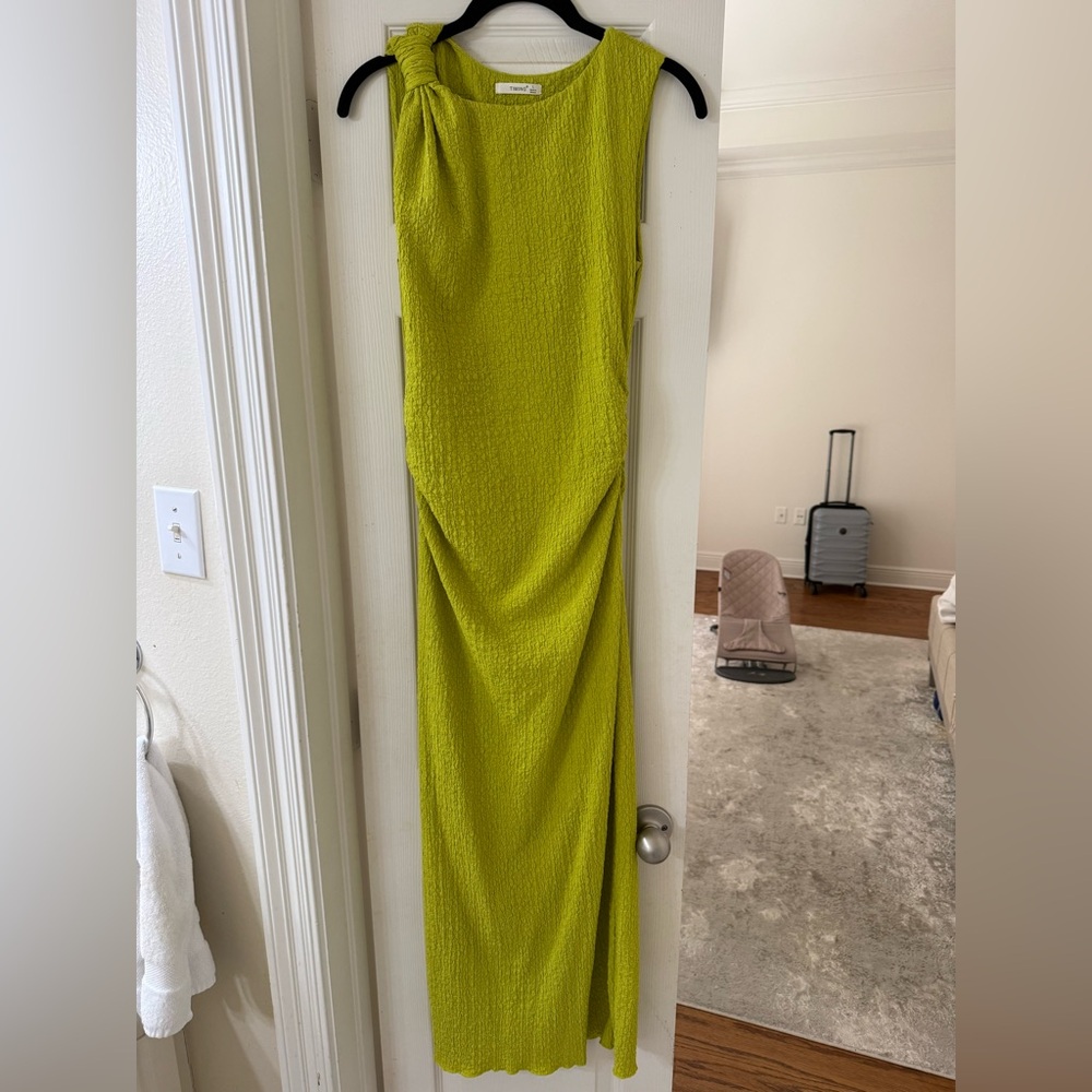 Timing Vibrant Green Textured Dress